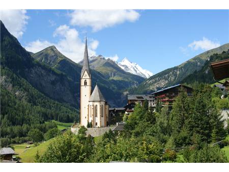 Cerkvica v vasi Heiligenblut