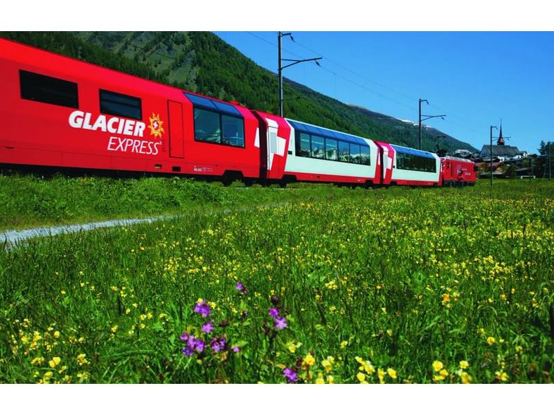 švicarske alpe in ledeniški vlak