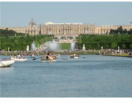  Versailles in vrtovi z vodnjaki