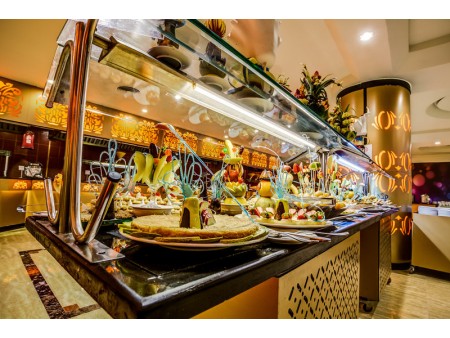 Seagull Resort - kosilo v restavraciji