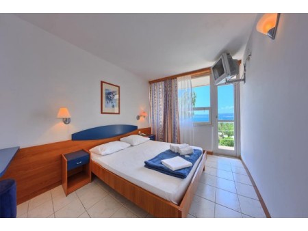 Septembrske počitnice v Dalmaciji - TN Resnik 2*