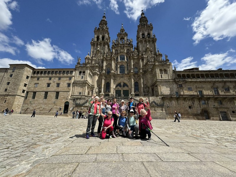 zaključek peš poti pred katedralo