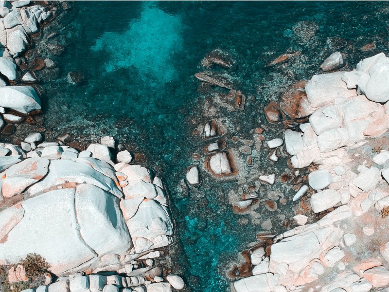 romantični kotički ob vodi