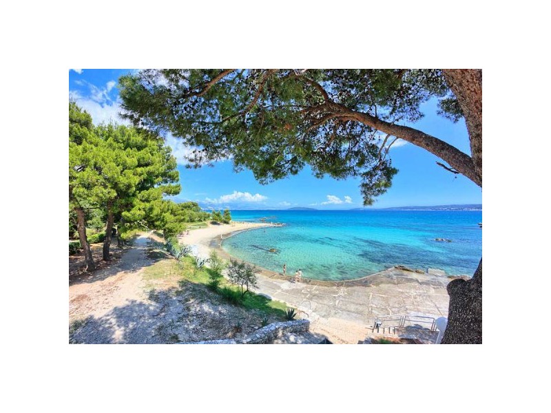 Septembrske počitnice v Dalmaciji - TN Resnik 2*