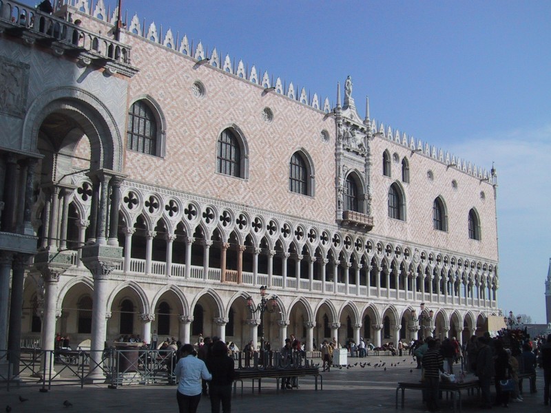 Odločitve v Benetkah so sprejemali v Doževi palači