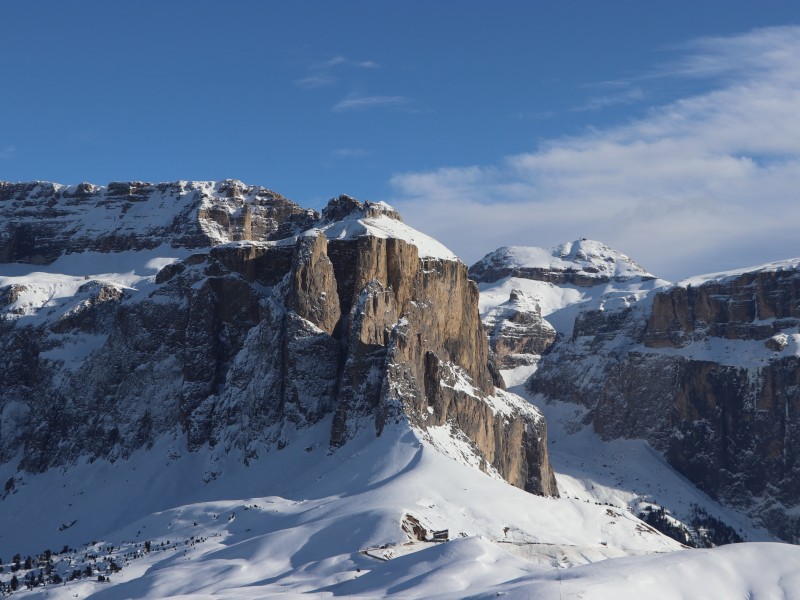 sellaronda, smucanje, ski opening, dolomiti