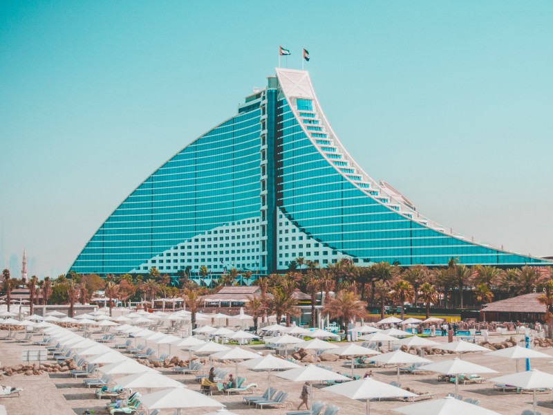 Plaža in hotel Jumeira Dubaj