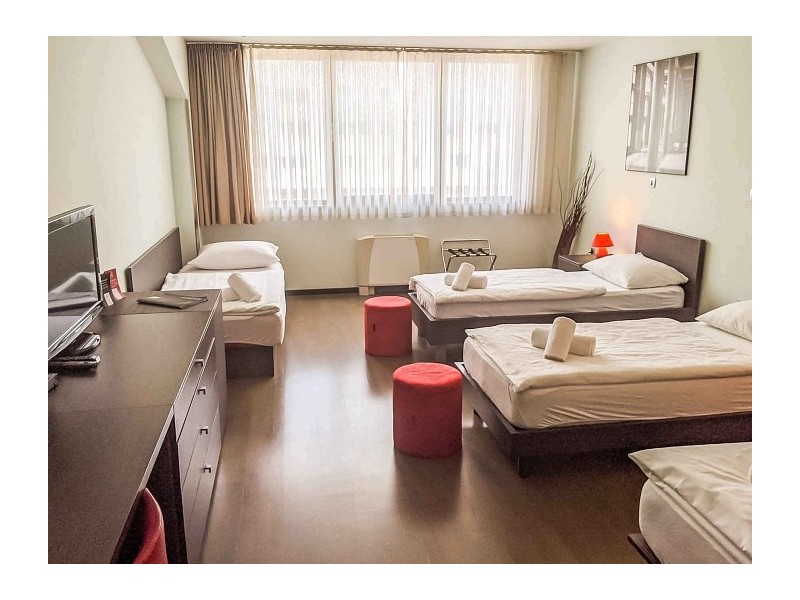 Sobe, namestitve, hotel, Gloria, Ljubljana, Slovenija