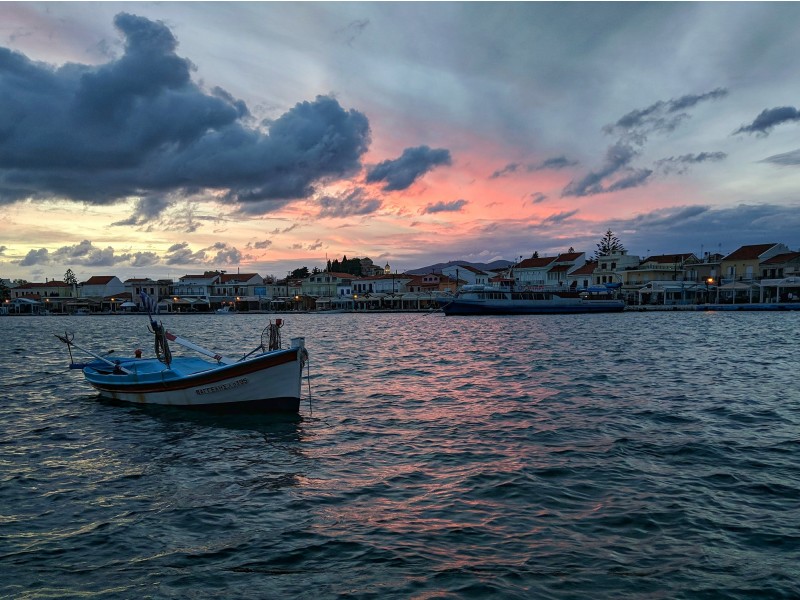 Samos ob koncu dneva