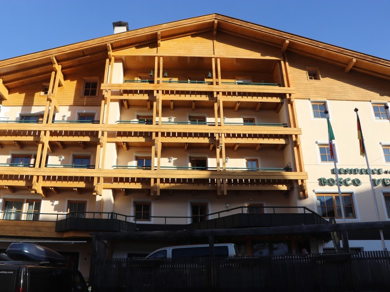 Ski opening Italija, Dolomiti, Corvara 