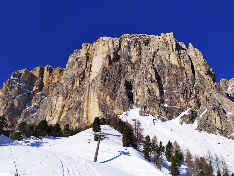 Ski opening Italija, Dolomiti, Colfosco