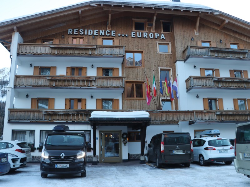 Ski opening Italija, Dolomiti, Colfosco