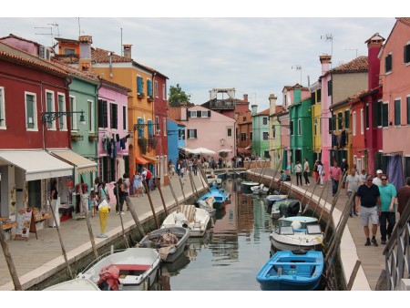 Pisane ulice na otoku Burano