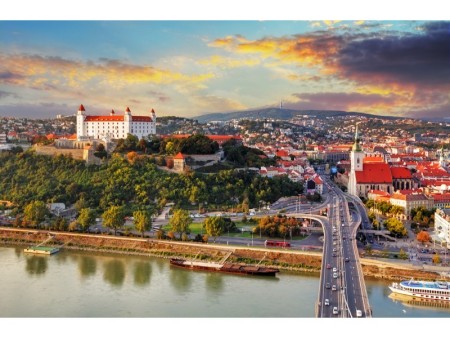 Bratislava z Donavo