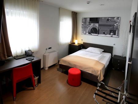 Sobe, namestitve, hotel, Gloria, Ljubljana, Slovenija