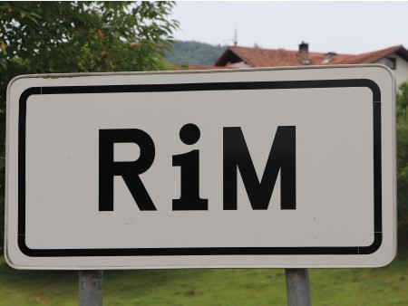 Rim nima napisa Roma