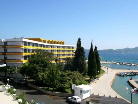 hotel Ilirija 4* v hotelskem naselju v Biogradu