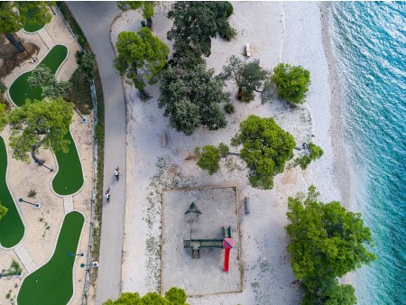 Hotel Pinija, mini golf, otroško igrišče na plaži