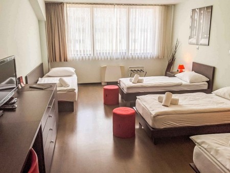 Sobe, namestitve, hotel, Gloria, Ljubljana, Slovenija