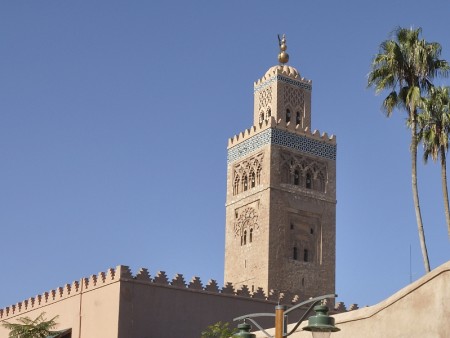 Marakeš, Casablanca, Fes, Visoki Atlas, čez prelaz Tizi-N-Tichka, Ouarzazaze ...
