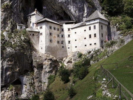 Predjama castle