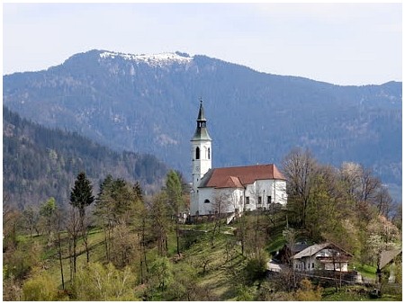 cerkev Marije Snežne v Solčavi