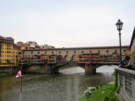 pokriti most Vecchio v Firencah