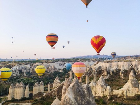 polet s toplozračnimi baloni