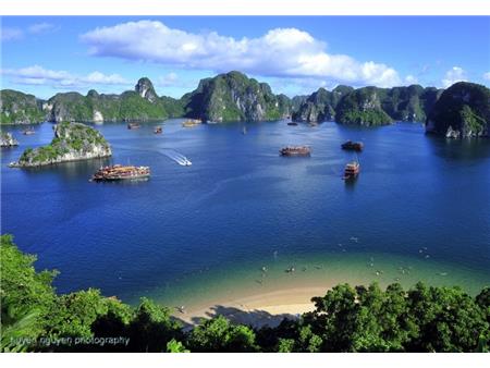 halong river