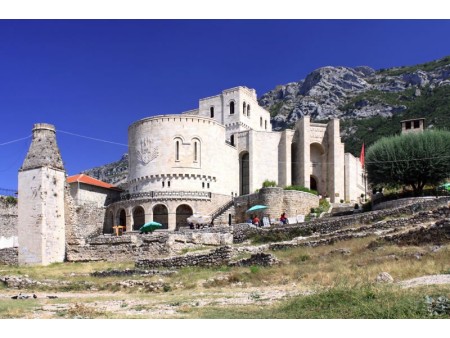 kulturno zgodovinski spomeniki v Albaniji