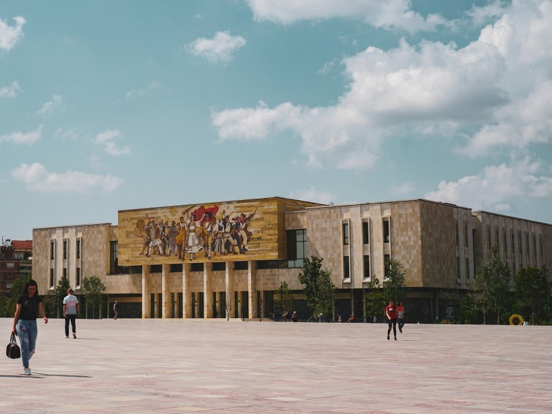tirana douglas
